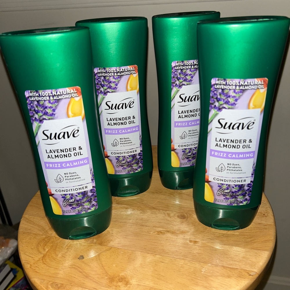 (4) NEW Suave Lavender & Almond Oil Conditioner 12.6 oz. Frizz Calming